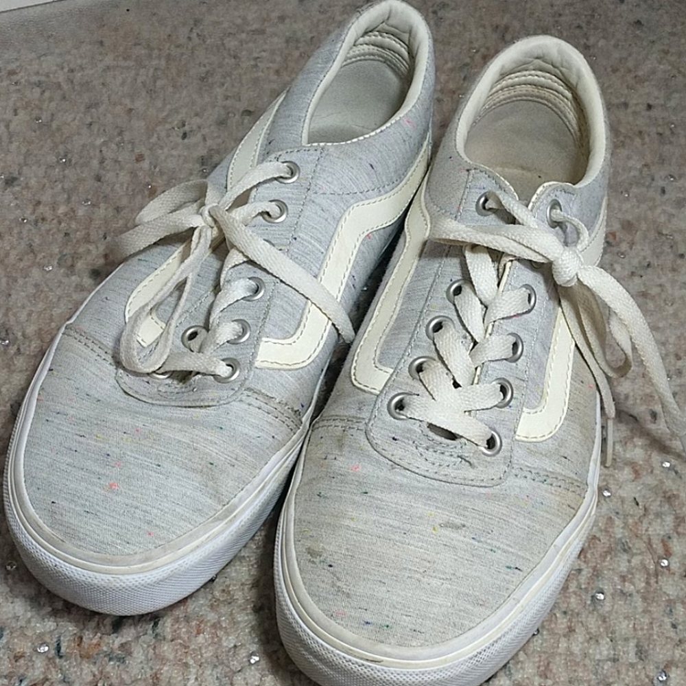 gray vans
